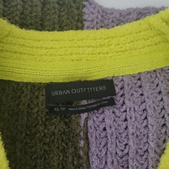 Urban Outfitters colorblock dolman cropped button cardigan oversized sweater XS - Picture 6 of 8